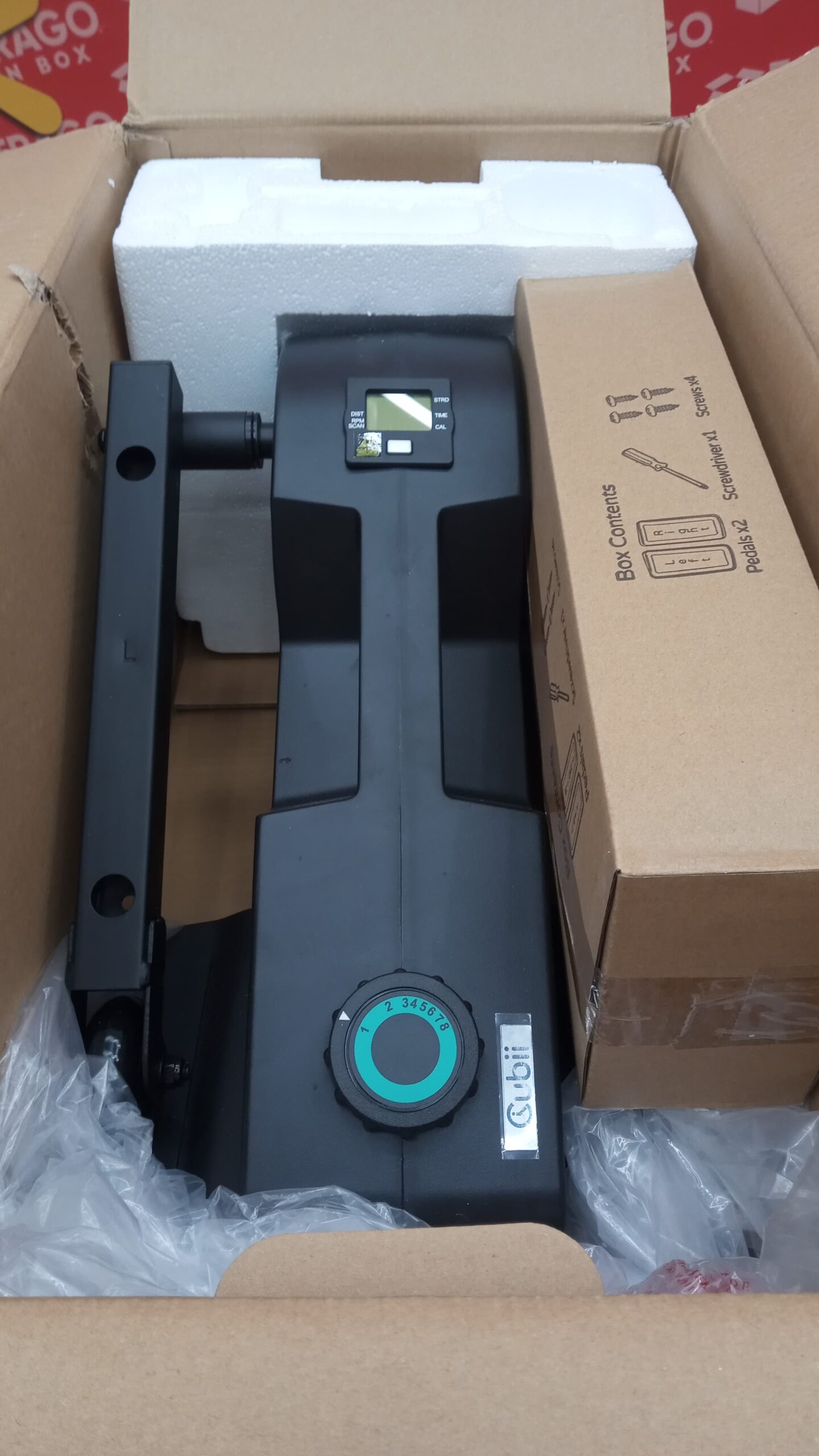 Cubii Jr: Elíptica de computadora con monitor integrado, fácil montaje, silencioso y compacto, resistencia ajustable - Image 5