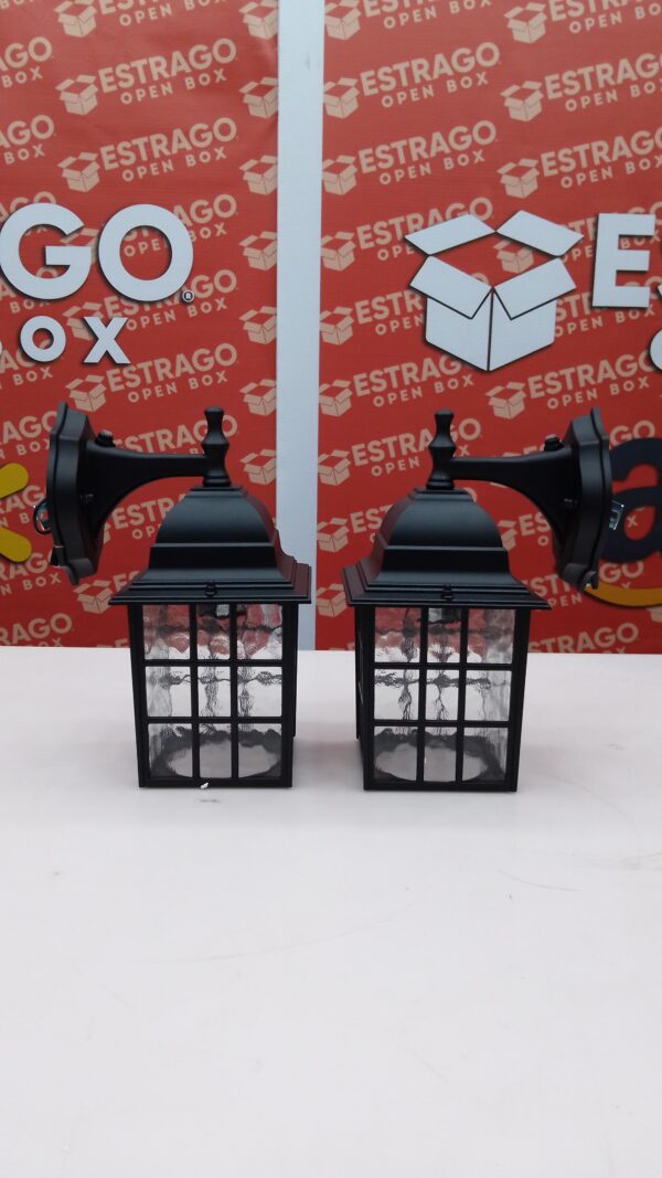 Brightever - Paquete de 2 linternas de pared para exteriores con sensor de fotocélula negra, impermeable, vidrio de cascada para porche y cochera. - Image 2