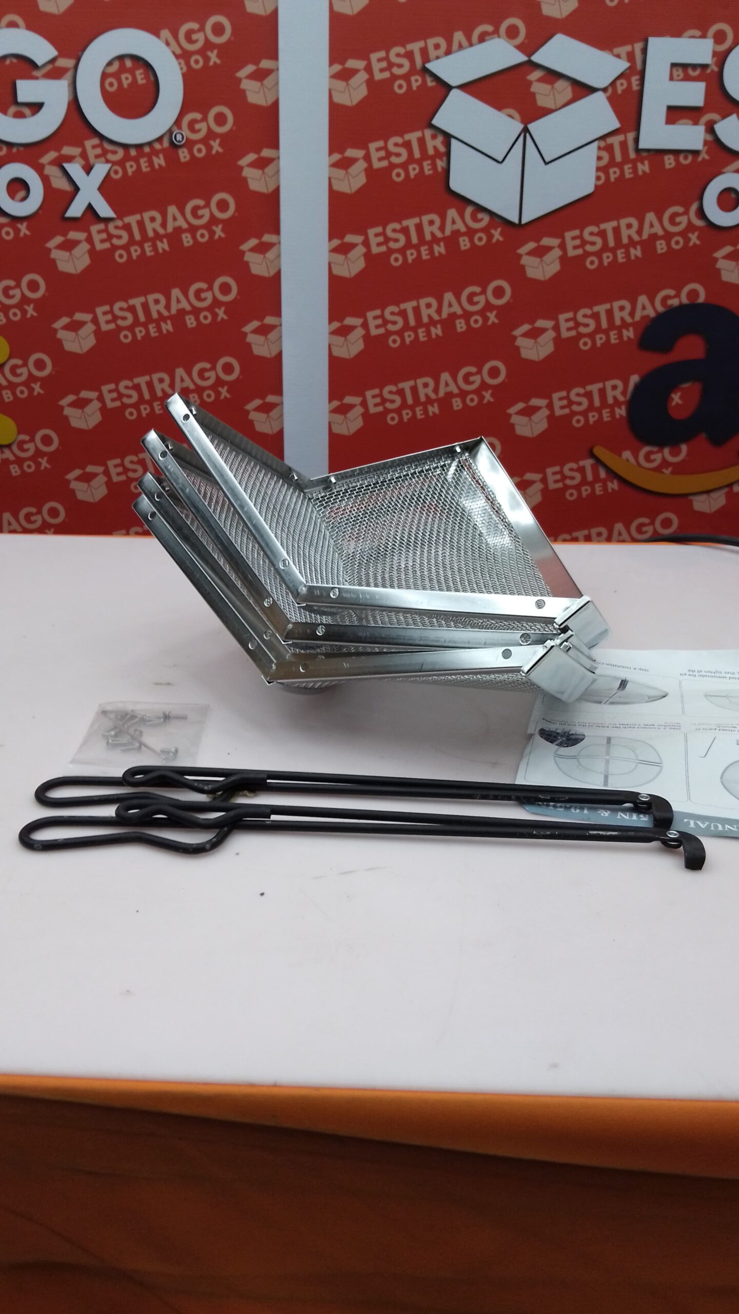 TUSGENK. hoguera individual de 27 pulgadas, protector Yukon, mantiene los estallidos y las brasas calientes contenidas para incendios seguros al aire última. - Image 5