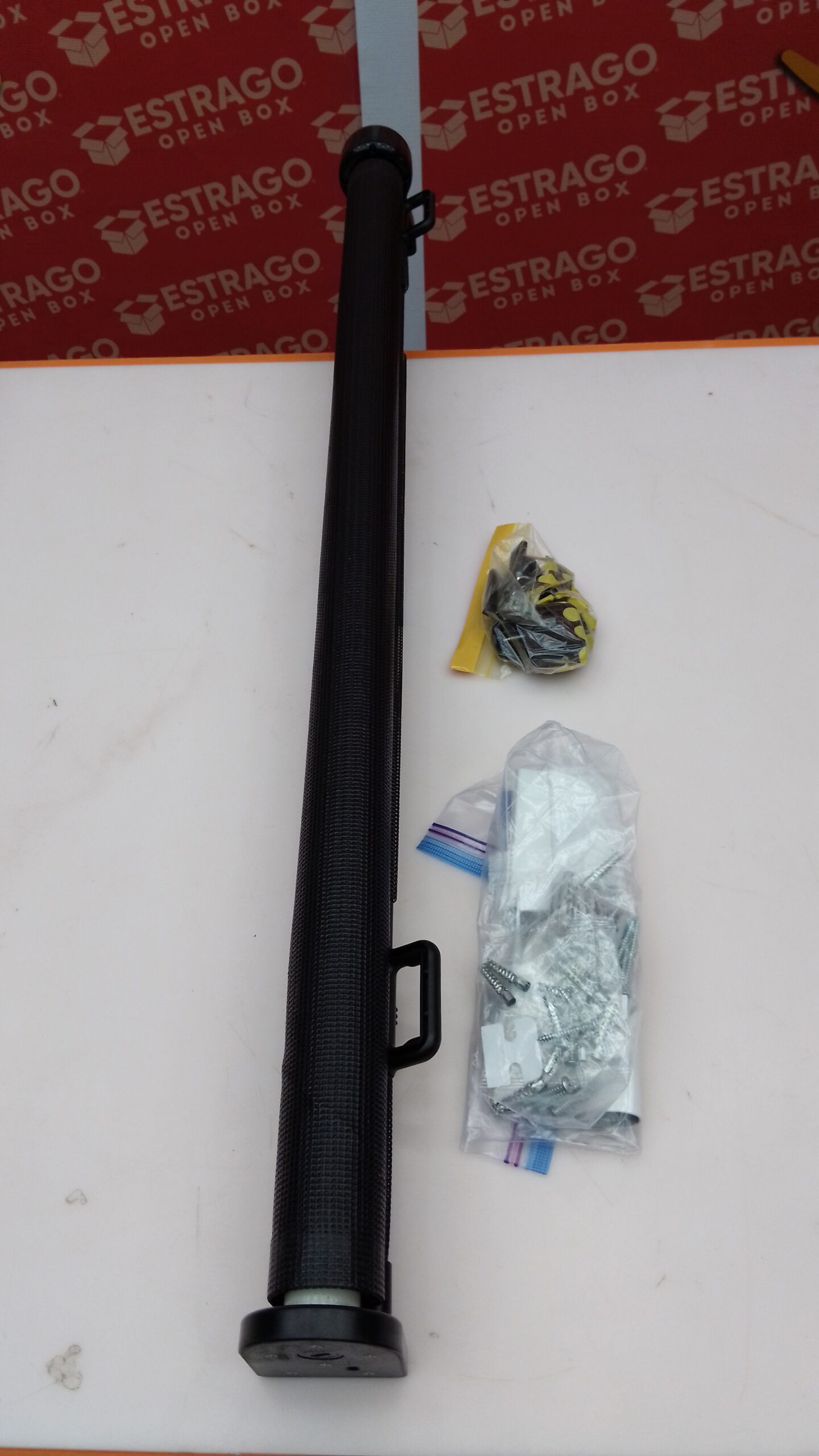 Puertas de bebé retráctiles de 59 pulgadas para escaleras, puerta retráctil para perros de 48 pulgadas de alto, se extiende a 55 pulgadas de ancho, puerta retráctil de 5 pies. - Image 4