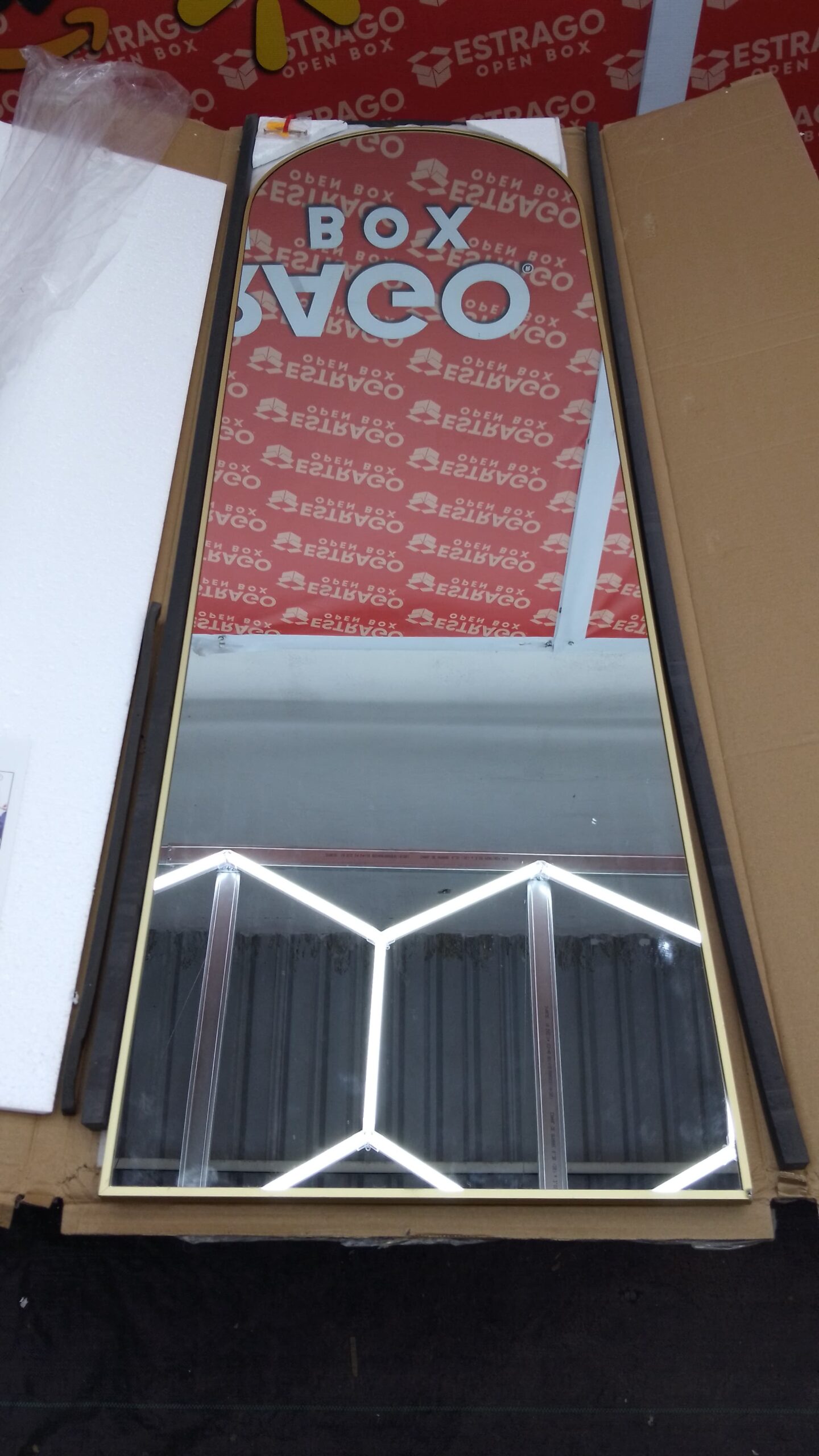 NUSKON Espejo Cuerpo Completo, Espejo Arqueado, 63" X 19.6" Espejo de Pie, Espejo de Suelo con Soporte, Se Puede Colgar o Apoyar en La Pared, Adecuado para Dormitorio, Sala de Estar. - Image 5