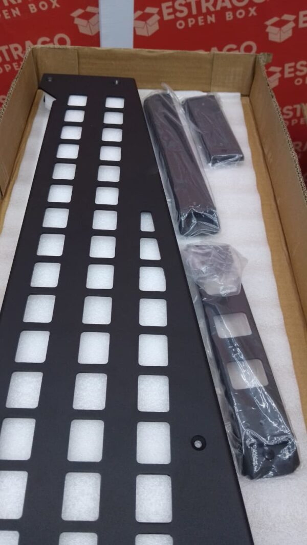 2 paneles laterales Molle de 42 pulgadas compatibles con Tesla Cybertruck 2024 2025, material de aleación de aluminio Cybertruck Molle paneles con 8 correas para montar cosas para accesorios - Image 4